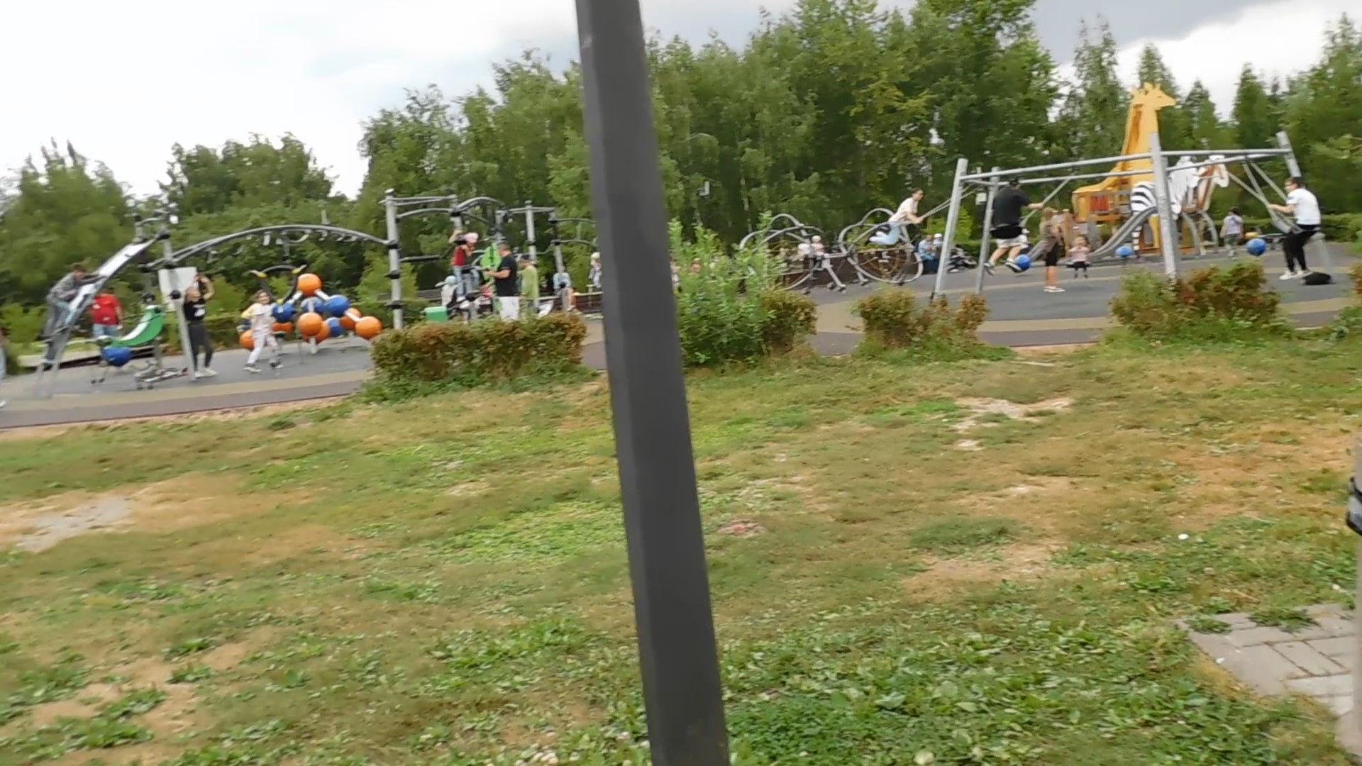 Площадка для детей в парке Победы